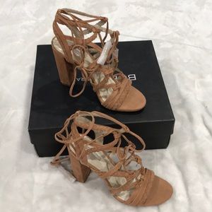 BCBG GENERATION BG-RONNY HEELED sandals size 8.5 M